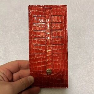 Abas Women’s Card Wallet, Red Alligator Pattern, Snap Closure
